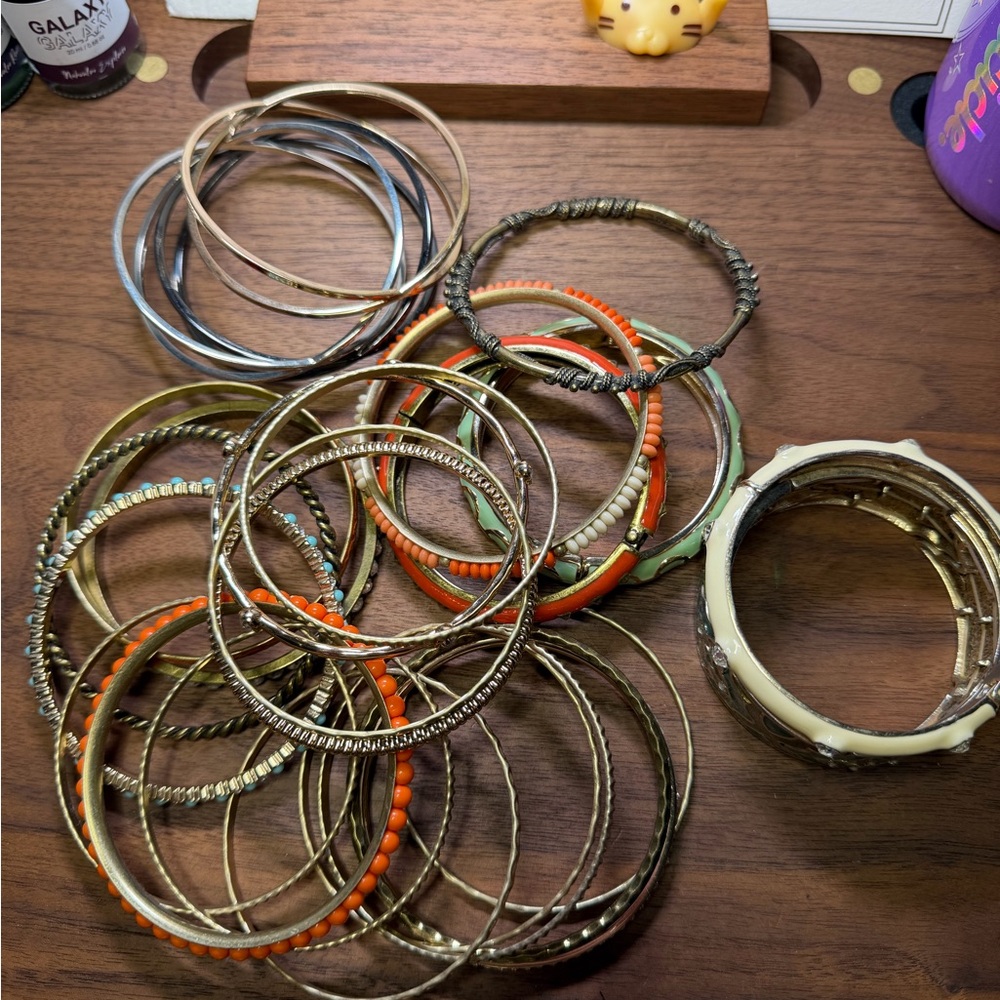 Mixed Color Bangle Bracelet Set - 25 bangles
